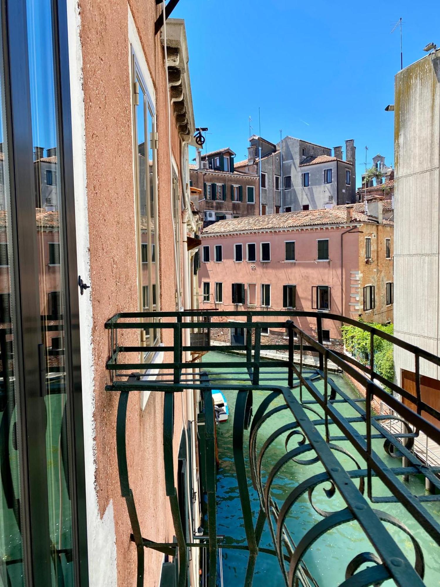 Corte Formenta - Canal View 5 Minutes From Biennale * Venecia